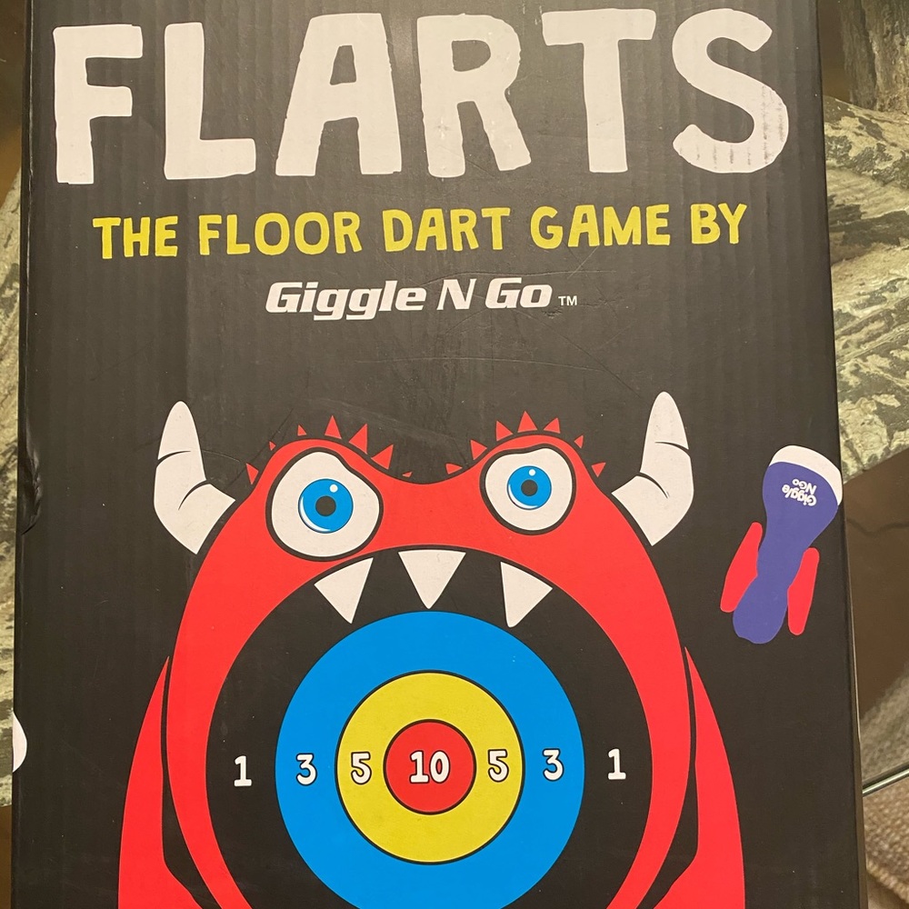 Brand New Giggle N Go Flarts Game!!!